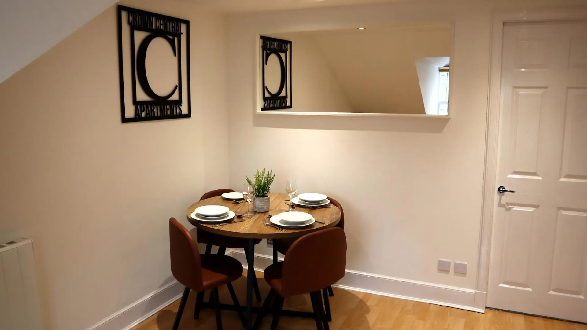Crown Central Apartments 阿伯丁 英国